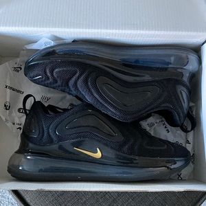 Nike Air Max 720